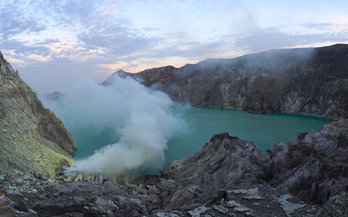 Mount Ijen Volcano: Acid Lake, Blue Fire & Sulfur Mining
