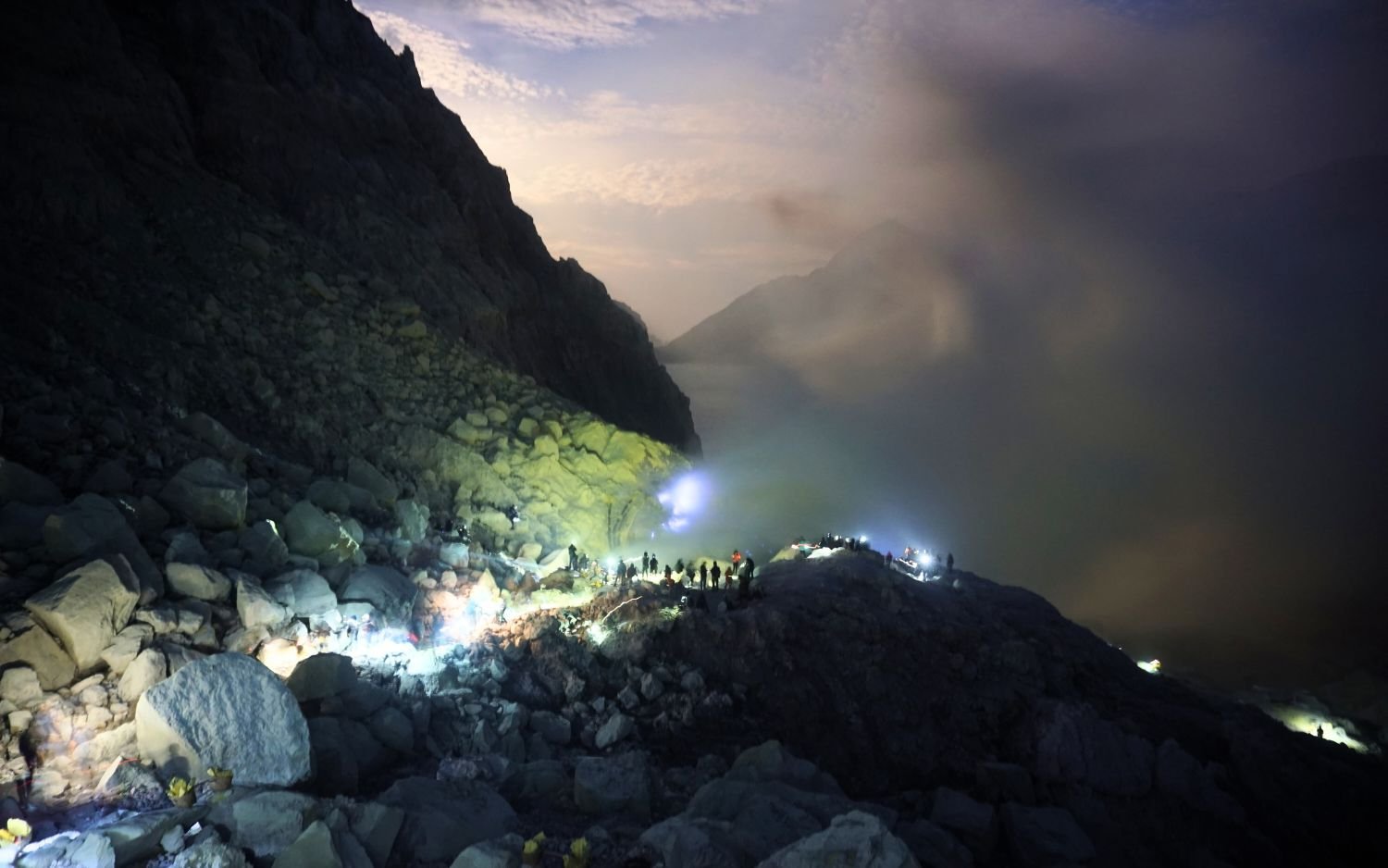 Mount Ijen Tour Package | Java’s Breathtaking Volcano Trip