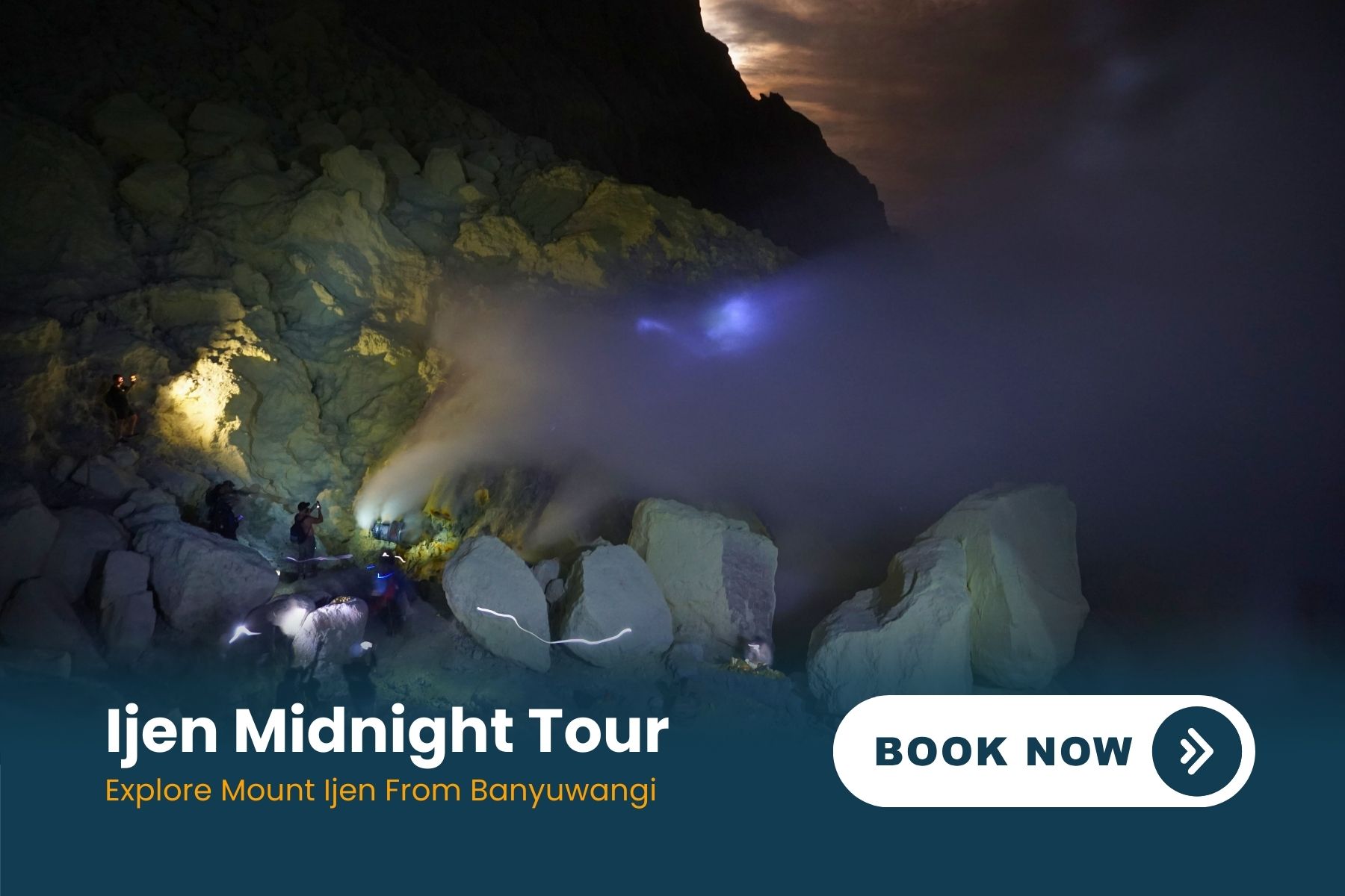 blue fire phenomenon during ijen midnight tour from Banyuwangi East Java Indonesia