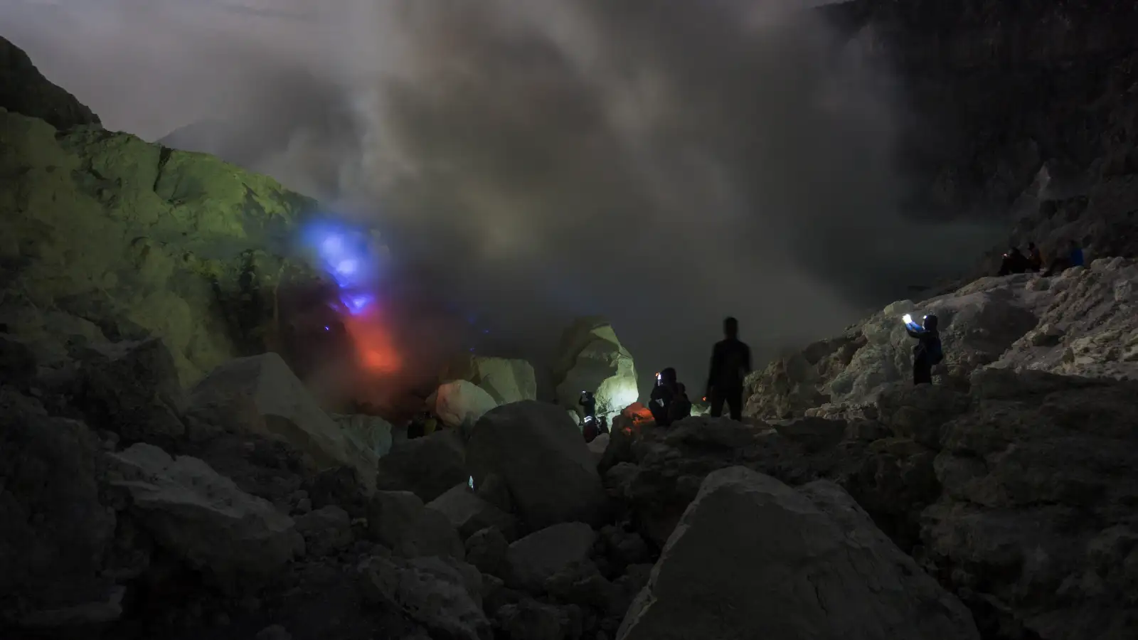 Ijen Crater Sunrise View Breathtaking view of the Ijen Crater turquoise acid lake at sunrise