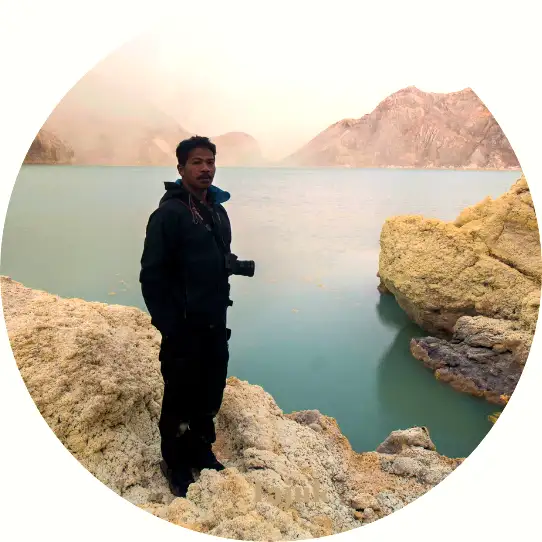Sam Kawah Ijen - Founder